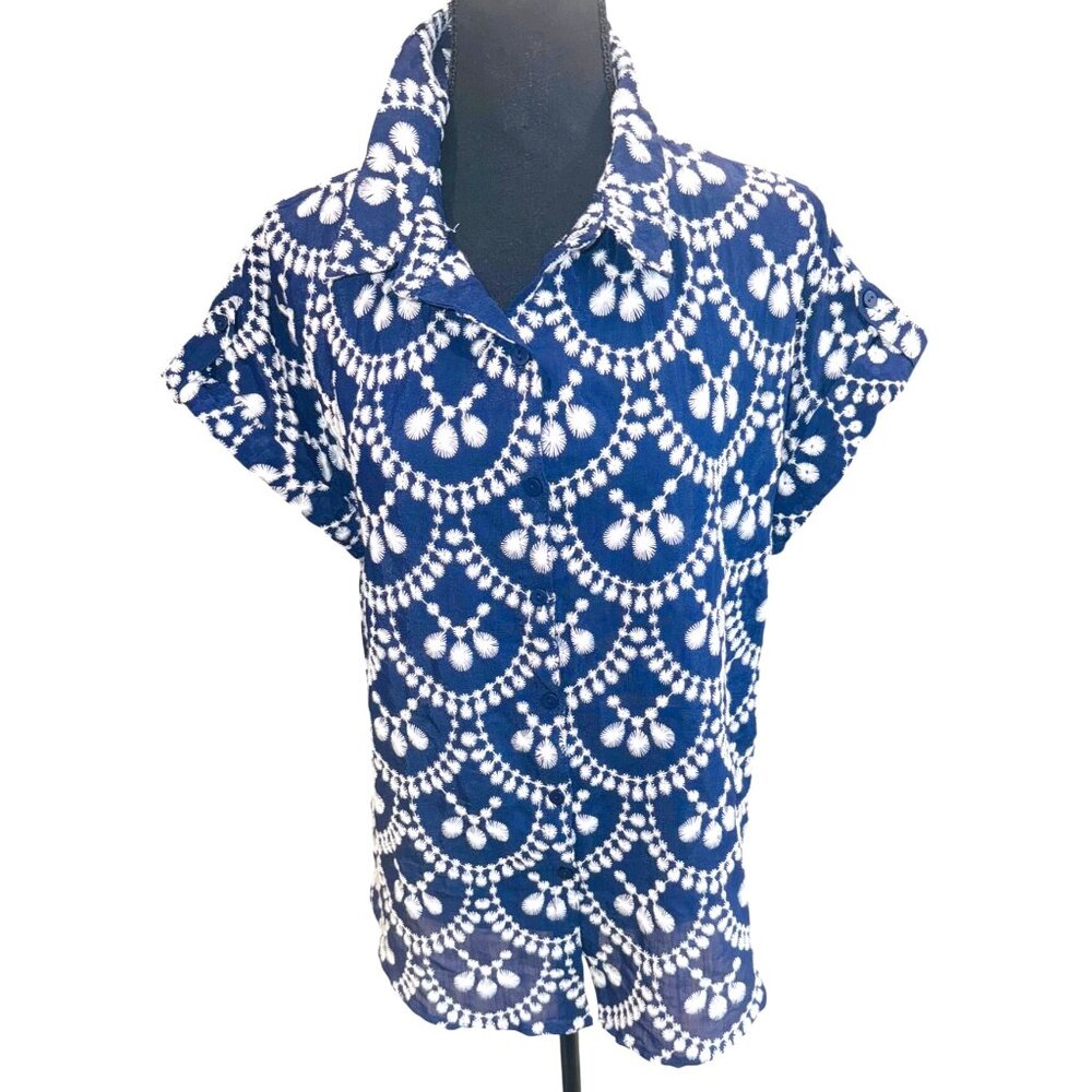 Fig + Flower Boho Embroidered Womens Blue & White Button-Up Shirt L Prairie